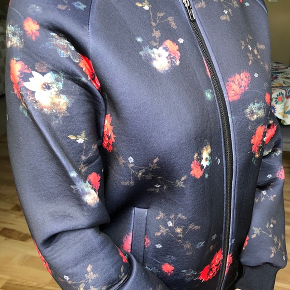 NAF NAF Neoprene Floral Jacket - Picture 1 of 3